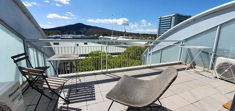 Private Modern Room - Plaza Building- In City Centre! - Darwin Holiday 1