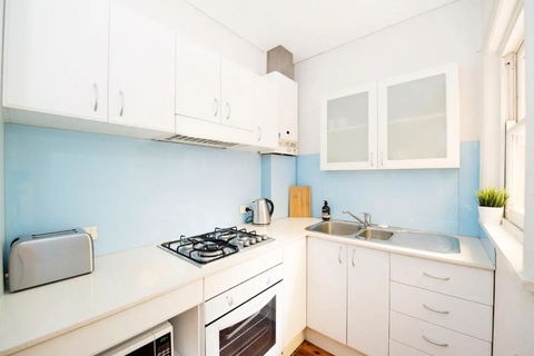 Private Oasis In The Heart Of Manly - Darwin Holiday 3
