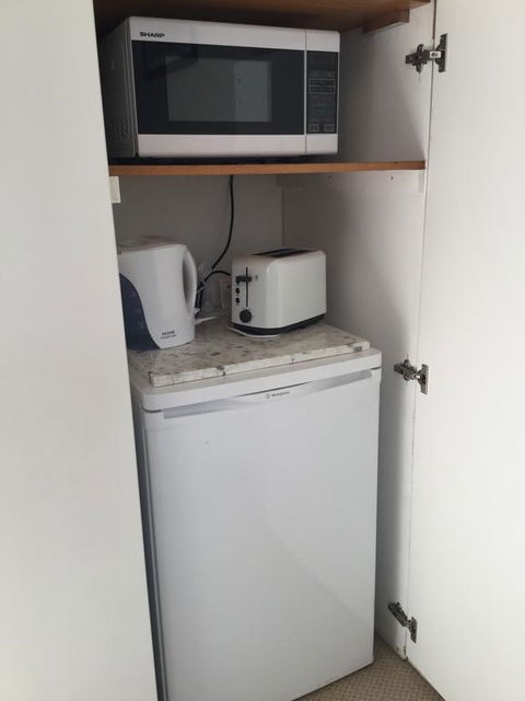 Private Studio - Darwin Holiday 2