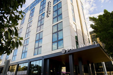 Pullman Sydney Airport - Darwin Holiday 1