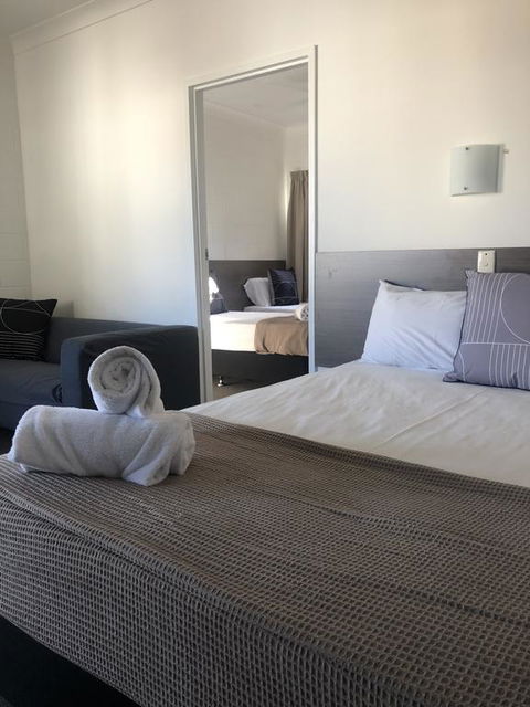 Q Express - Darwin Holiday 2