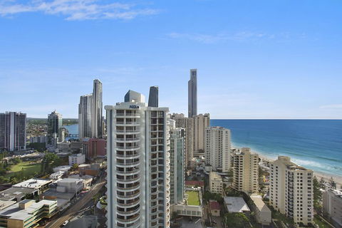 Q1 Resort Apartment, - Darwin Holiday 1