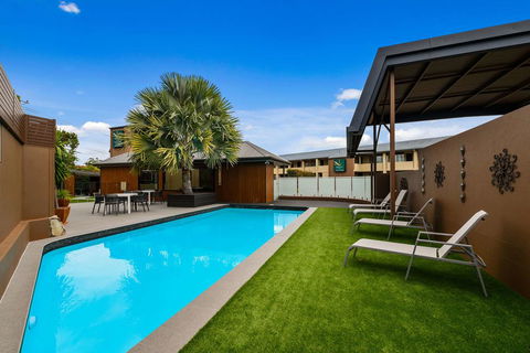 Quality Hotel City Centre - Darwin Holiday 0