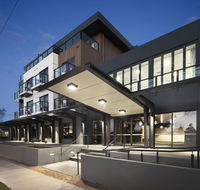 Quality Hotel Lakeside - Darwin Holiday