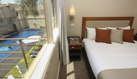 Quality Hotel Mildura Grand - Darwin Holiday 2