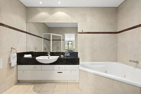 Quality Hotel Parklake Shepparton - Darwin Holiday 3