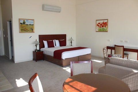 Quality Hotel Regent Rockhampton - Darwin Holiday 1