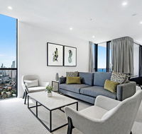 Qube Broadbeach - Luxury 2 Bedroom Ocean View - Darwin Holiday