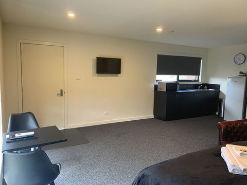 Queens Arms Hotel - Darwin Holiday 2