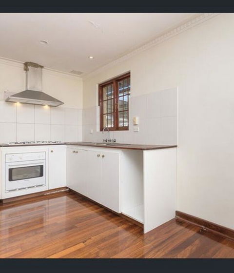 Queens Park Home - Darwin Holiday 3