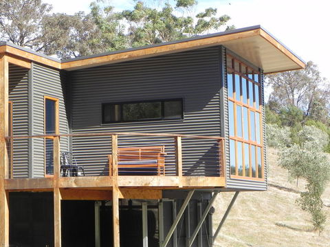 Queenstown Retreat B&B - Darwin Holiday 0