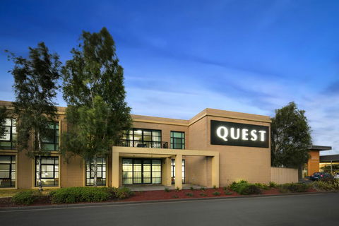 Quest Narre Warren - Darwin Holiday 1