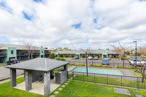 Quest Sale - Darwin Holiday 1