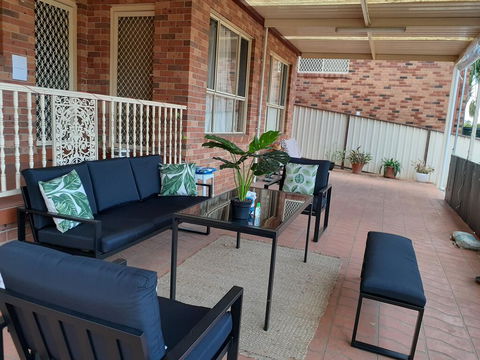 Quiet And Spacious Living Close To All Attractions - Darwin Holiday 1