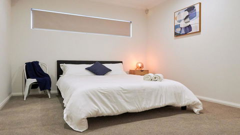 Quiet Garden City Unit - Free WiFi & Parking - Darwin Holiday 3