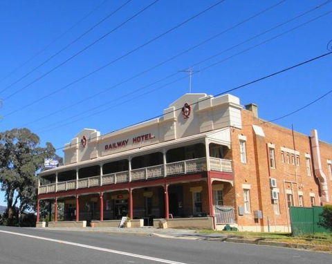 Railway Bistro - Kandos - Darwin Holiday 0