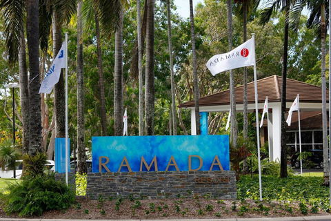 Ramada Resort Port Douglas By Resolve Getaways - Darwin Holiday 0