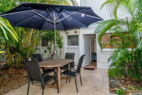 Rare! Modern Unit With Private Fenced Garden Close To The Beach PC3 - Darwin Holiday 1