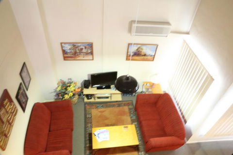 Razorback 2 - Darwin Holiday 0