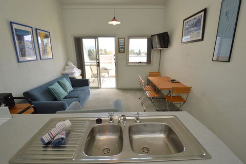 Razorback 3 - Darwin Holiday 2