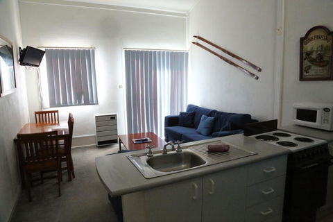 Razorback 4 - Darwin Holiday 3