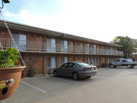 Red Cliffs Colonial Motor Lodge - Darwin Holiday 0