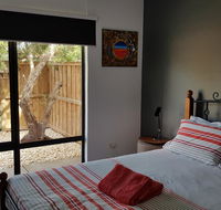 Red Ochre - Large 1BR with Private Courtyard - Darwin Holiday