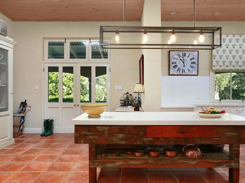 Redcourt - Est 1904: Southern Highlands Elegance - Darwin Holiday 3