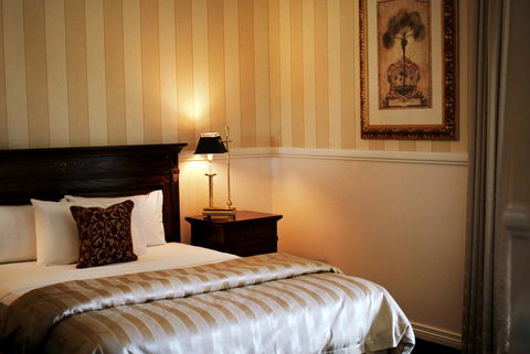 Redearth Boutique Hotel - Darwin Holiday 0