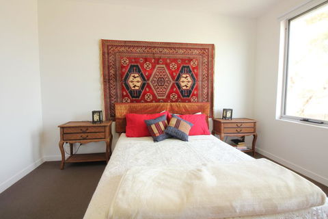 Rejuvenate San Remo - WiFi, Linen, Beach 200m, Family Friendly - Darwin Holiday 1