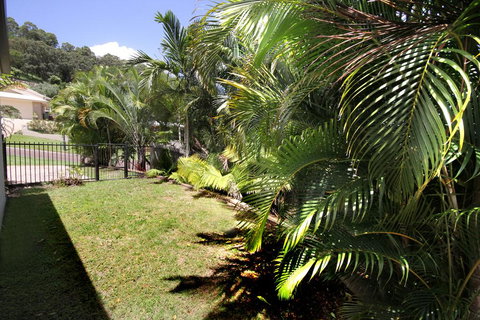 Relax At Coolum - Darwin Holiday 2