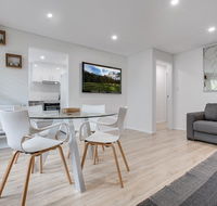 Renovated unit in the heart of Macquarie Park