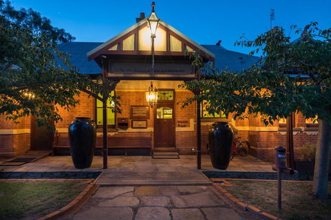 Rent Your Own Historic Hotel For Holidays & Events - Darwin Holiday 1