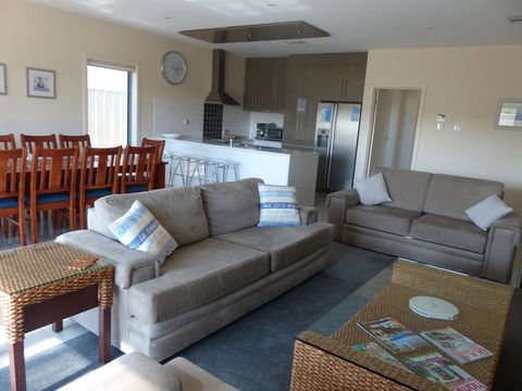 Residence On Robe - Darwin Holiday 3