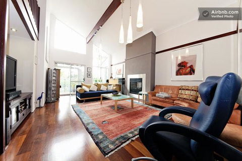 Resort-style Home - Darwin Holiday 3