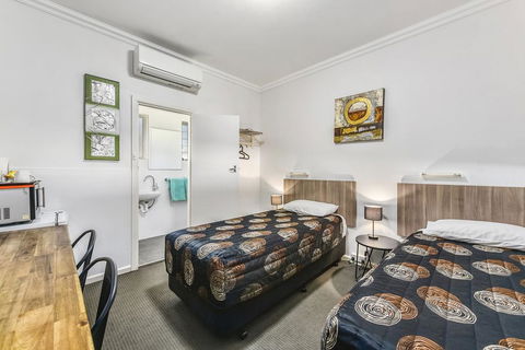 Rest Motels - Darwin Holiday 3