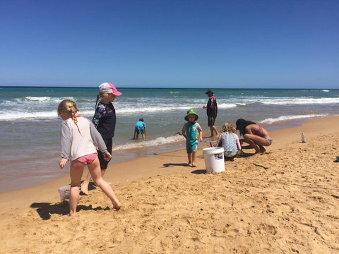 Restashore Beach House - Darwin Holiday 1