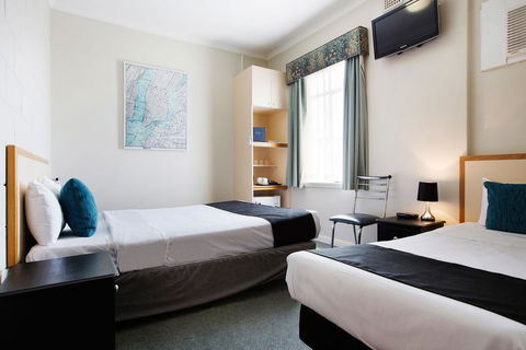 Rex Hotel Adelaide - Darwin Holiday 3