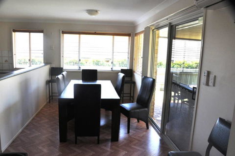 Ridgehouse - Darwin Holiday 3