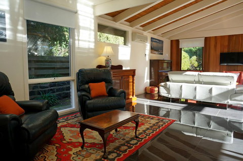 Rip Tide - Darwin Holiday 3