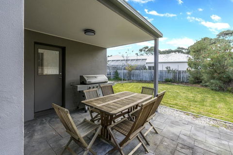 RIPPLE DREAM - INVERLOCH - Darwin Holiday 3