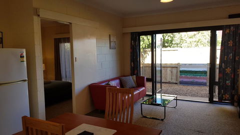 Rise N' Shine - Min Stay 4 Nights - Darwin Holiday 1