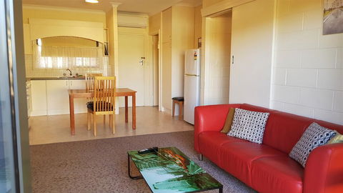 Rise N' Shine - Min Stay 4 Nights - Darwin Holiday 2