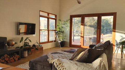 River Cottage Barossa -Self Contained-30 Acres-360 Degree Views-Netflix -Wine-Wifi - Darwin Holiday 1