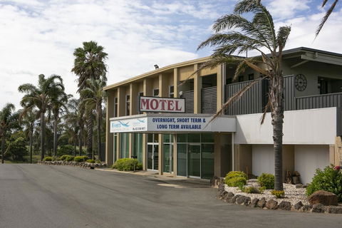 Rivers Apartments Motel Sale Gippsland - Darwin Holiday 1