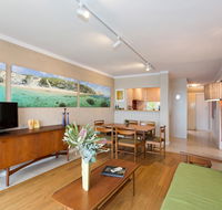 Riverside Arthouse - Darwin Holiday