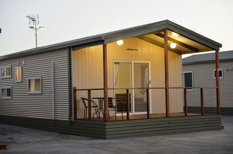 Riverside Cabin Park - Darwin Holiday 0
