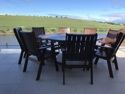 Riverview Heights - Darwin Holiday 1