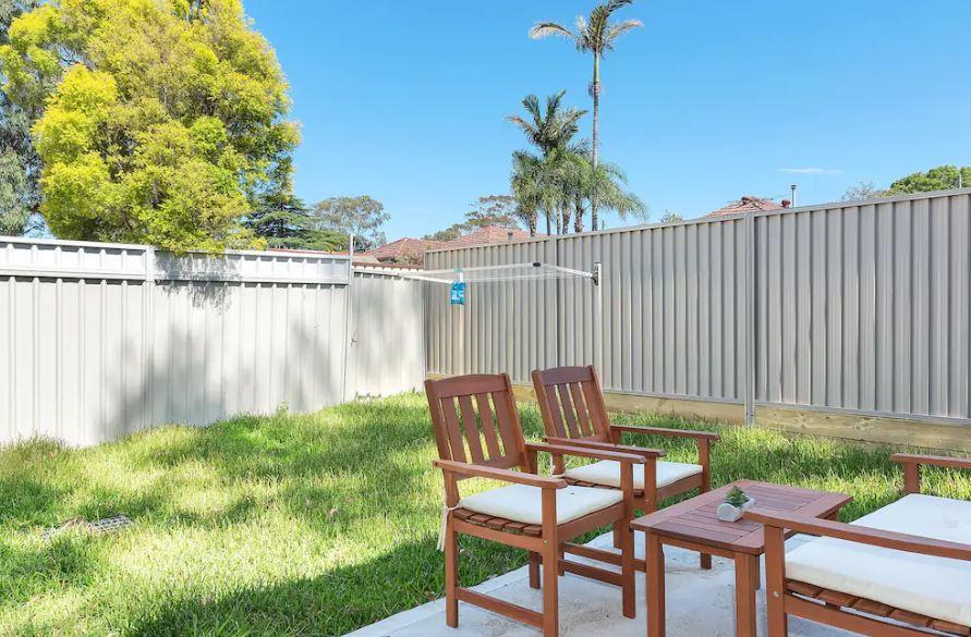 Lugarno NSW Darwin Holiday