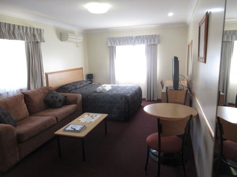 Riviera Executive Suites - Darwin Holiday 1